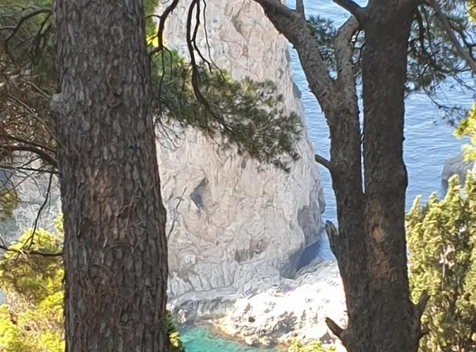 L'affresco Caprese * Капри