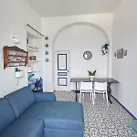 Daire L'affresco Caprese